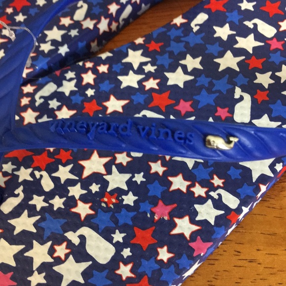 NWT Vineyard Vines Whaley Stars Flip flops - Picture 2 of 5